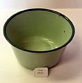 Kitchenware - Light geen enamel bowl with darker green border round ri…